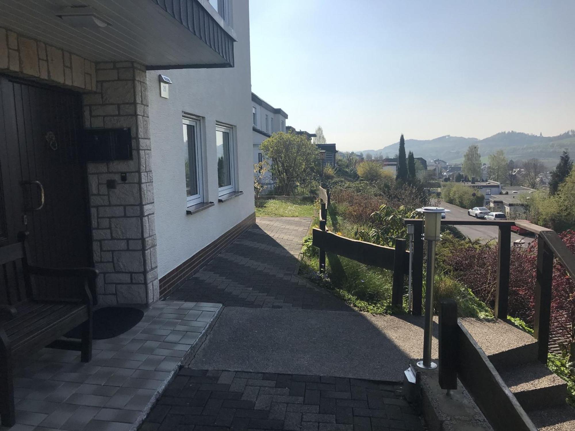 FeWo Oase Ruhrtalblick Bestwig Exterior foto